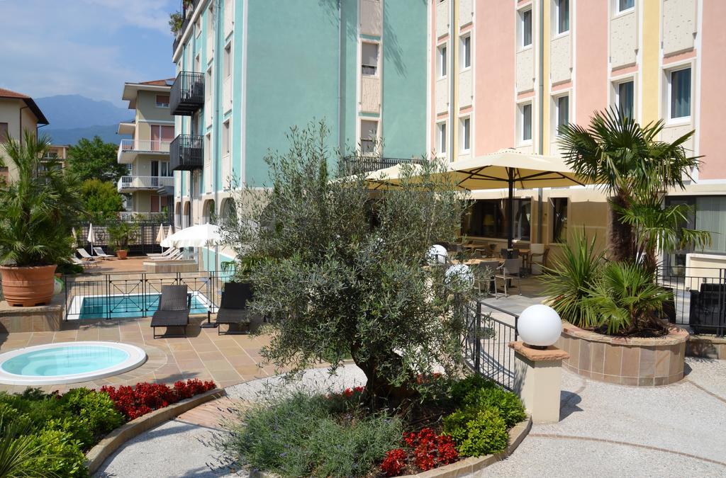 Hotel Leon D'Oro Rovereto  Luaran gambar