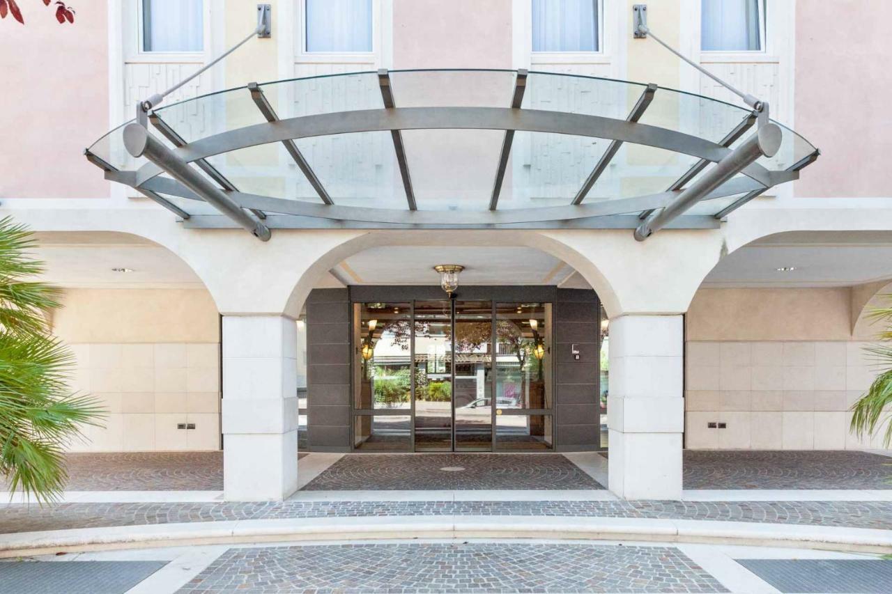 Hotel Leon D'Oro Rovereto  Luaran gambar